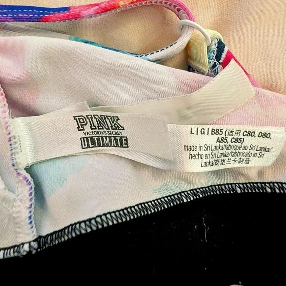 Victoria's Secret Pink‎ floral sports bra in white with black band Size L
